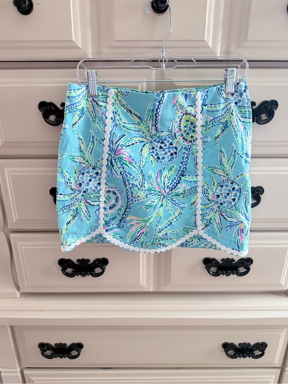 Lilly Pulitzer Patty skort in Bermuda Blue Turtle 4